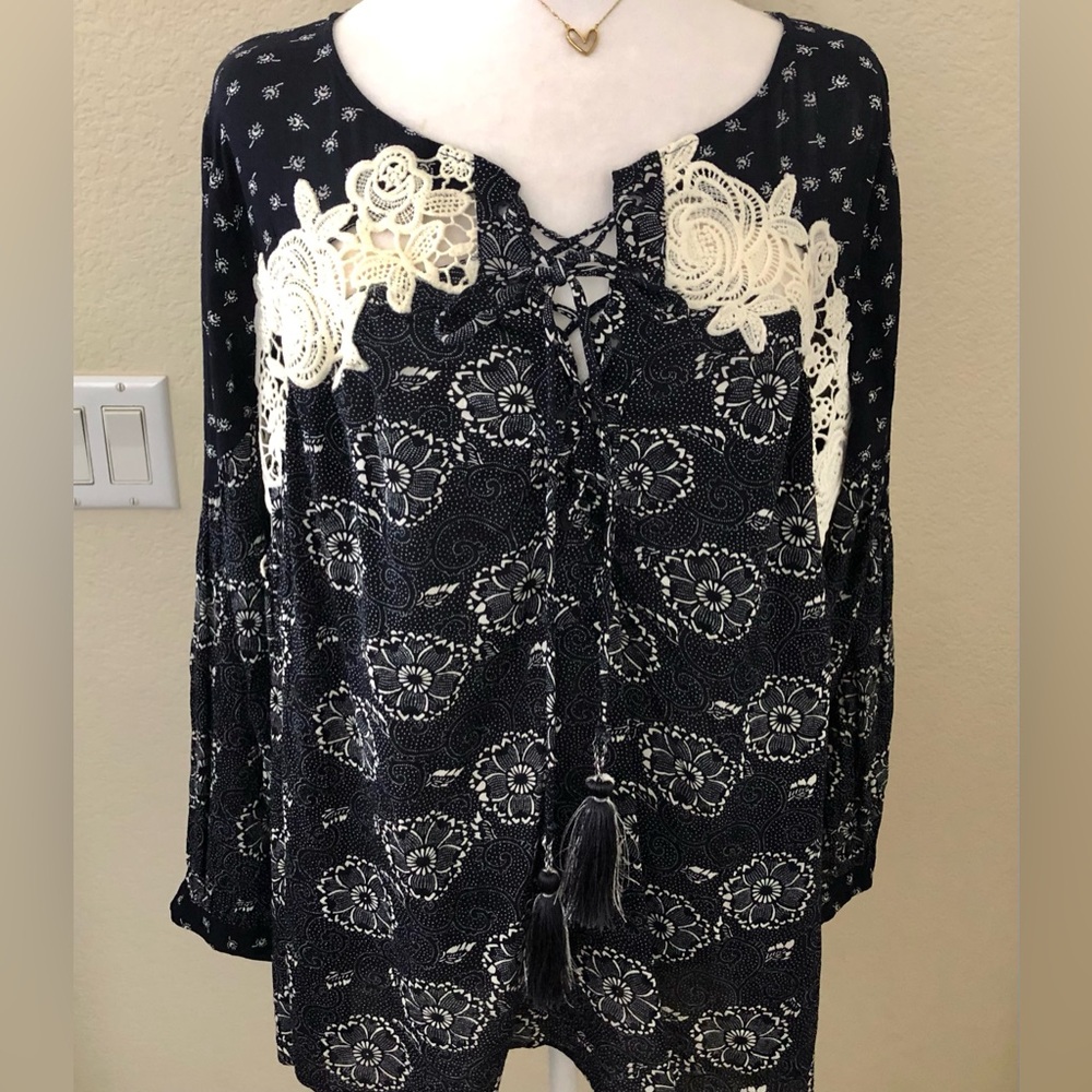 LOFT Black and Cream Floral Lace Tie Front Flowy Blouse